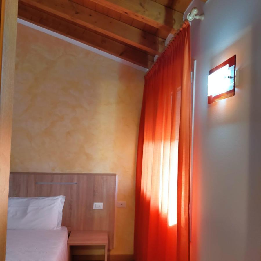 Al Cavaliere Villa Pordenone Eksteriør billede